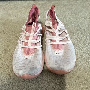 Size 7.5 - Nike Flex Contact 3 Echo Pink